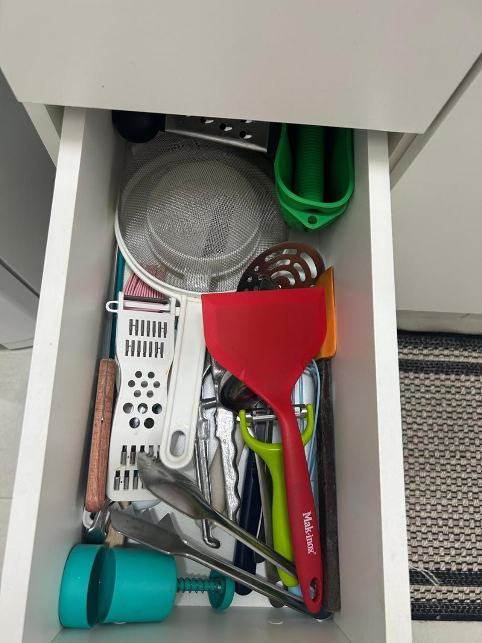 Apartamento Lindo, E Sala, 100 Metros Da *