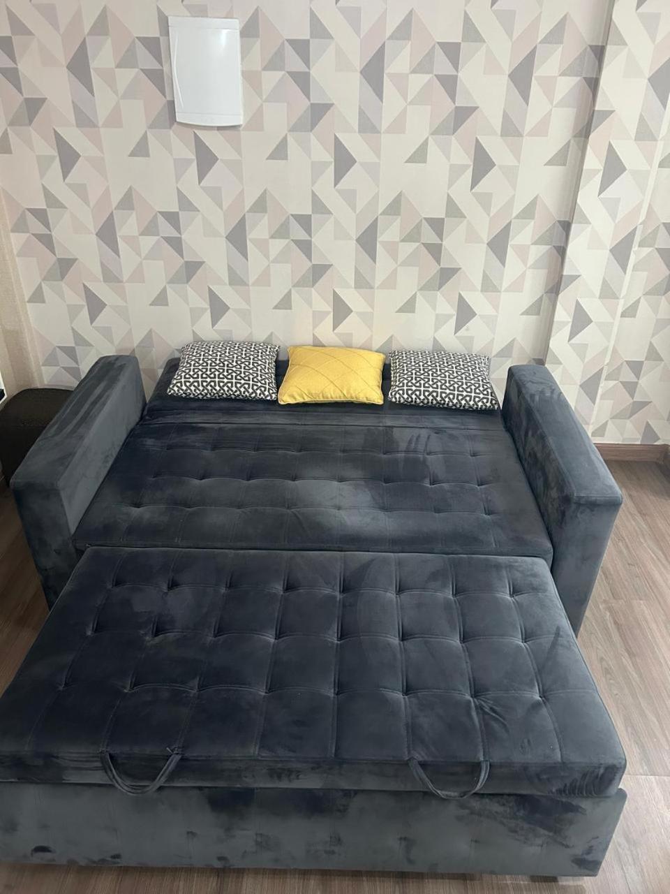 Lindo, E Sala, 100 Metros Da Apartment